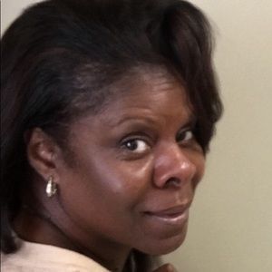 Meet your Posher, Carolyn